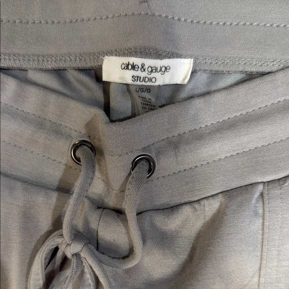 Cable & Gauge Studio Gray Sweatsuit - Picture 3 of 3